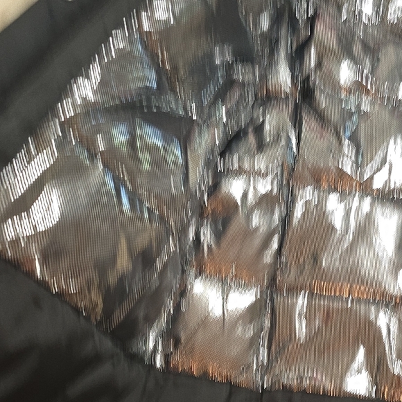 Columbia Charcoal Hooded Jacket. Mountan Jaquet. - Picture 3 of 8